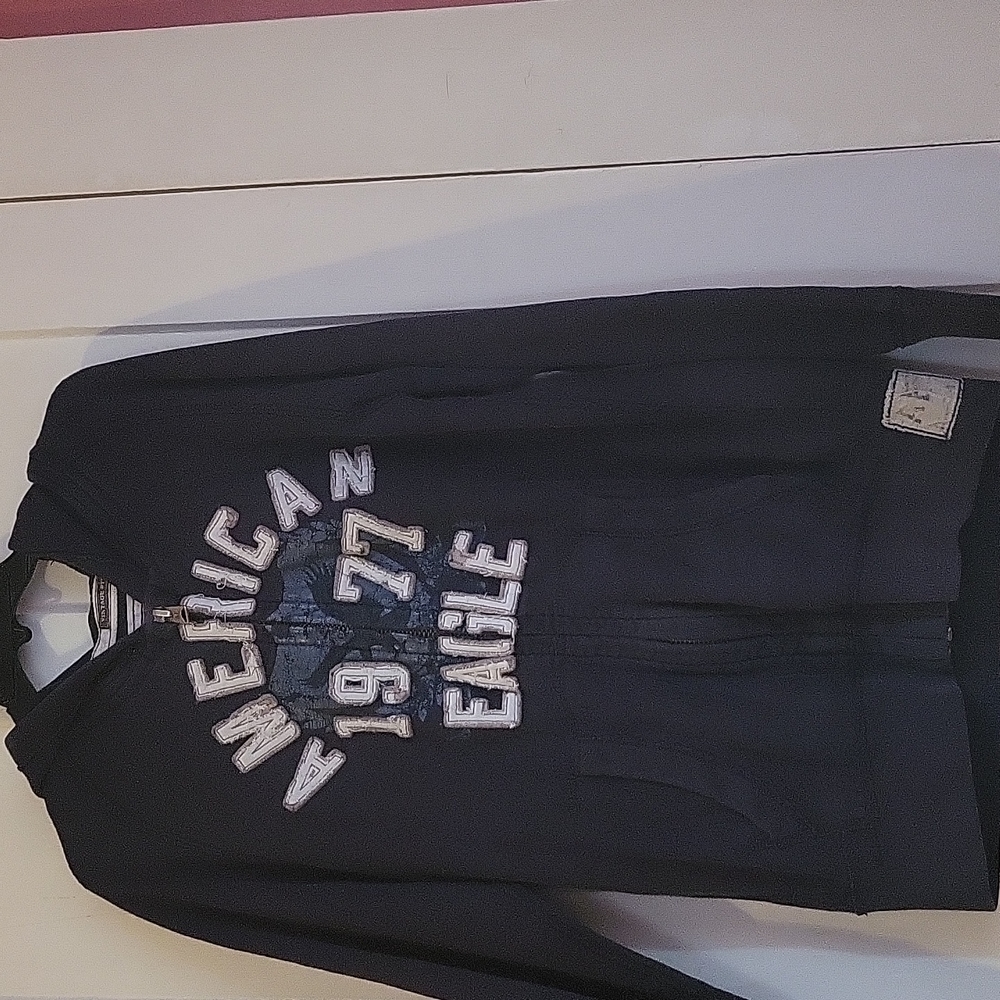 Men's American Eagle Hoodie Size LG.